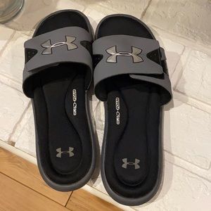 Under Armour slides. Black and Gray size 13